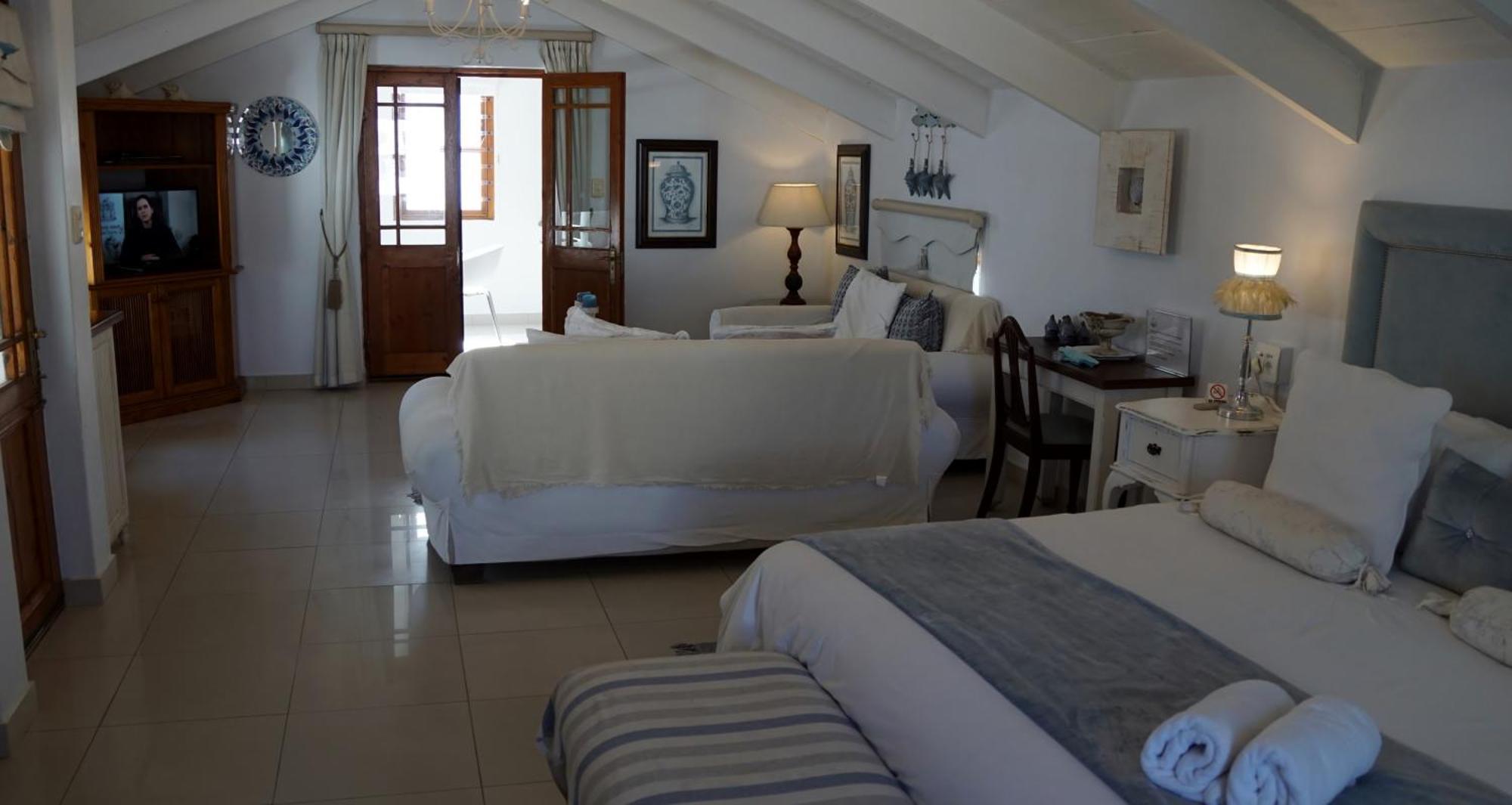 Paternoster Manor Hotel Bagian luar foto